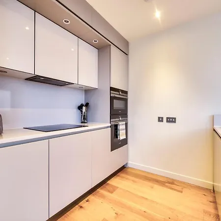דירה Guestready - Stylish Floor Apt In The Centre אדינבורו