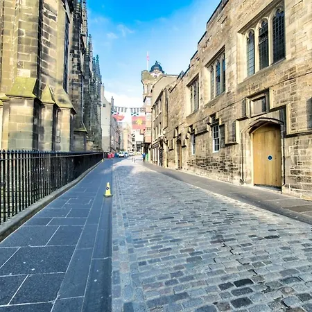 Apartment Guestready - 2br Next To The Castle - 4 Adults 1 Child