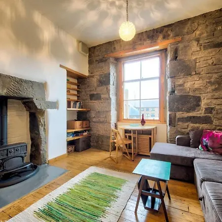 Guestready - Lovely Central 1br Flat Next To Holyrood Park * Edinburgh