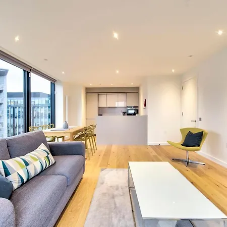 Guestready - Stylish Floor Apt In The Centre אדינבורו