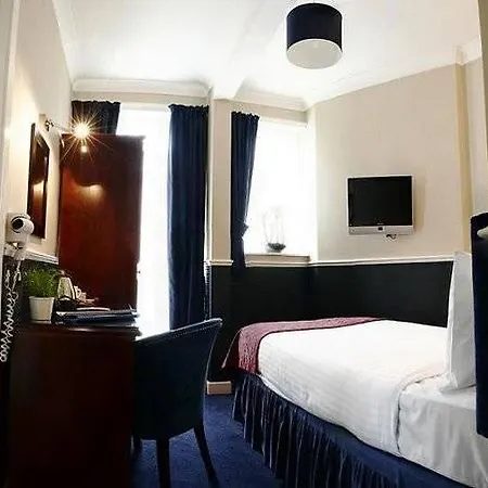 Murrayfield Hotel 4*