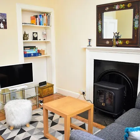 Apartment Castle Wynd - Historic Castle Views Central