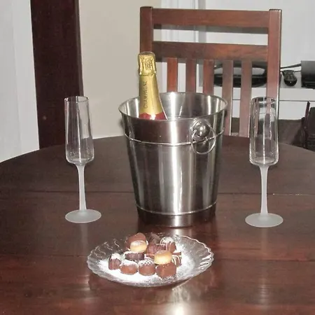 Old Town 163 * 爱丁堡