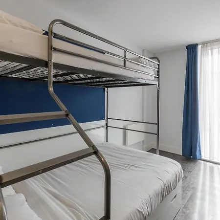 Destiny Student - Holyrood *