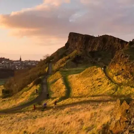 شقة Amazing Apartments: Coinyie House - Royal Mile
