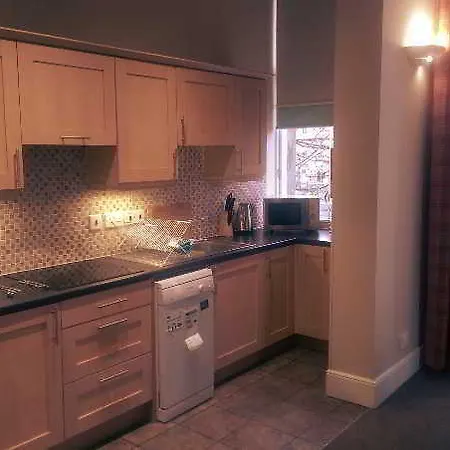 Fountain Court - Royal Garden