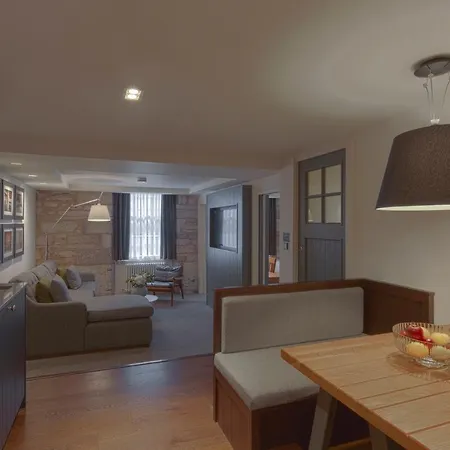 Cheval Old Town Chambers Apartahotel Edimburgo