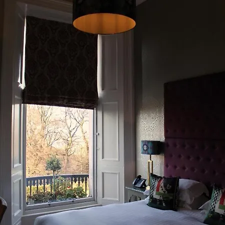 24 Royal Terrace Edinburg