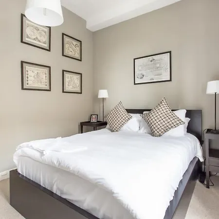 Charming 1 Bedroom Flat In * Edinburgh