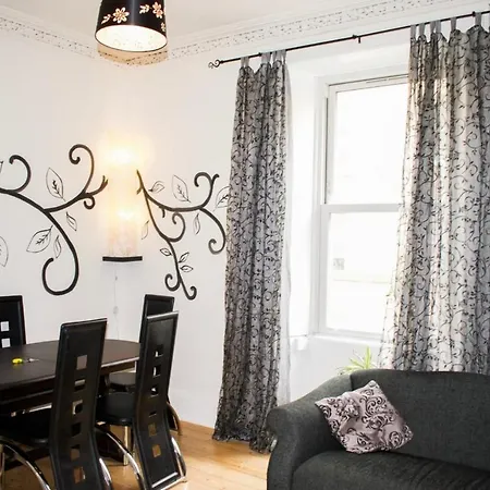 Casa Fiore - Recently Renovated- Central And Cosy *