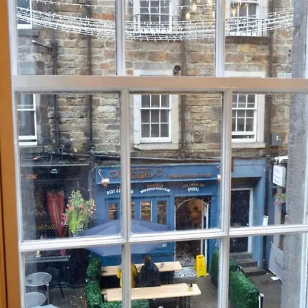 דירה Homely Comfortable 2 Bed In Historic Rose Street *