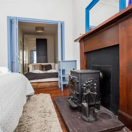 Apartamento Cosy & Quirky Central Edinburgh Flat Edimburgo
