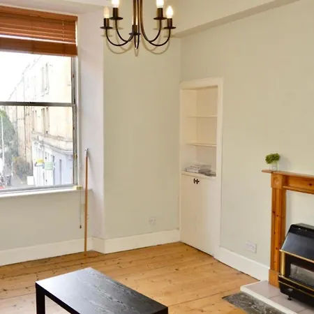Bright & Spacious 1bd In