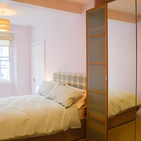 Lovely Bright 1 Bedroom Near Meadows Apartamento Edimburgo