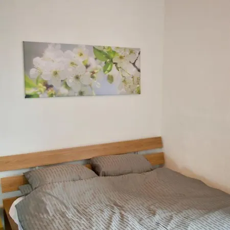 Bright & Cosy 1 Bd Flat In *