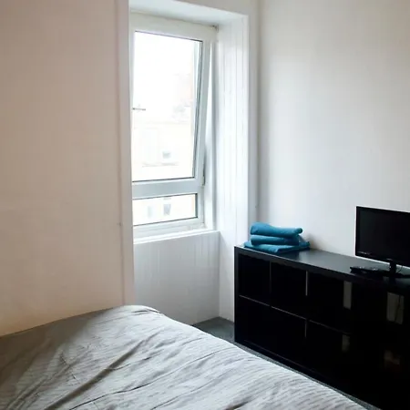 Bright & Cosy 1 Bd Flat In