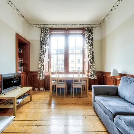 Guestready - Revamped 2br Flat In Newington Near Uni Of Édimbourg