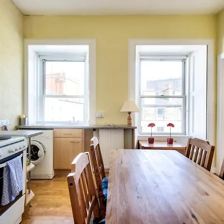 Guestready - Castle View On Quiet Street Appartement *