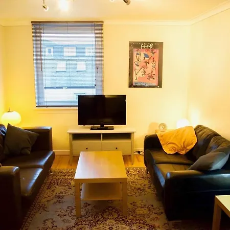 Appartement Welcoming And Homely 2 Bed In Location *