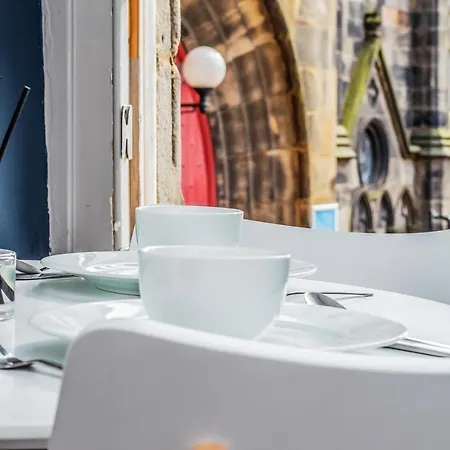 Central Royal Mile 3br-2ba, 1 Min To Castle - Free Parking & Zip Link Beds By Bonjour Residences Appartamento *