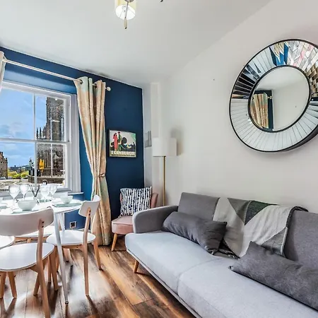 Central Royal Mile 3br-2ba, 1 Min To Castle - Free Parking & Zip Link Beds By Bonjour Residences Apartamento