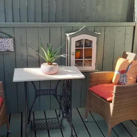 Holiday House *