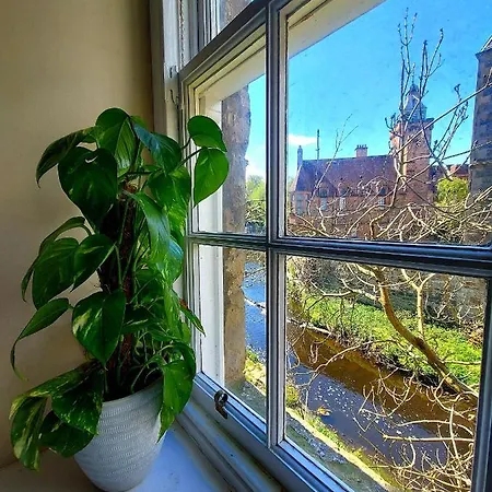 Edinburgh's Dean Village River View Retreat Bed & Breakfast
