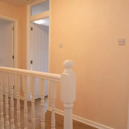 Appartement 3 Bedroom Centre In Lauriston Place