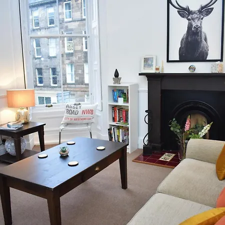 Blackwood Crescent - Traditional 2br Tenement Flat Next To Summerhall * Edinburgh