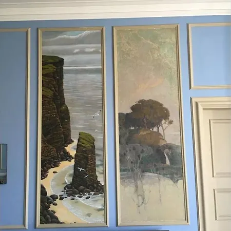 Fabulous 4 Bedroom Castle View * إدنبرة