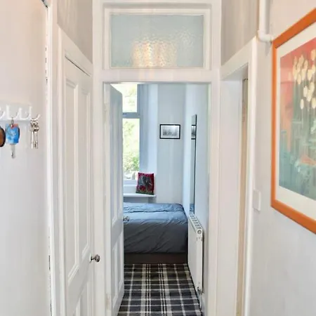 Charming Bright And Comfortable Hotel