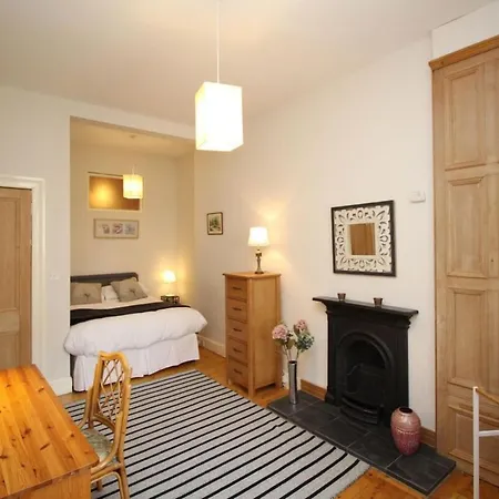 Daire Classic Flat Close To City Centre! Sale!