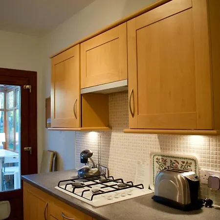 Cosy With Views Of Arthur's Seat Tatil Evi Edinburgh