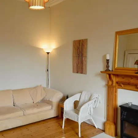 Central And Homely One Bedroom Flat Daire