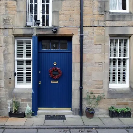 Apartamento Quiet Ground Floor Mews Flat And Parking *