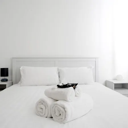 Modern 2 Bedroom Apartment In Leith With Sea Views
