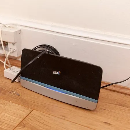 Bright Studio Walk Score 91 Wi-fi Sleeps 2 Διαμέρισμα Εδιμβούργο