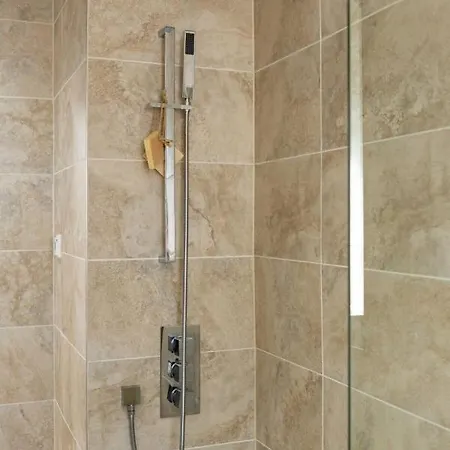 Holiday home Luxury Morningside With Patio Edinburgh
