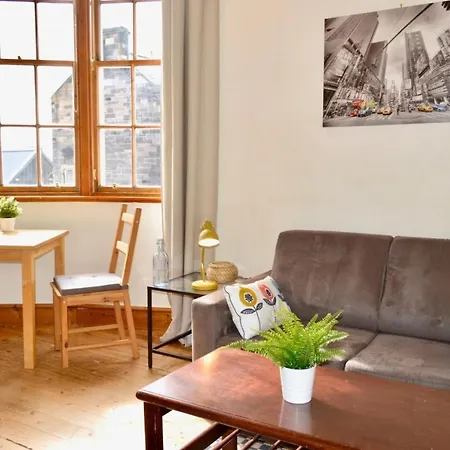 Sophisticated And Bright One Bed In Leith * Edinburgh