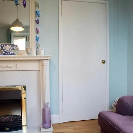 Charming City Centre Flat Sleeps 4 Appartement Edinburgh