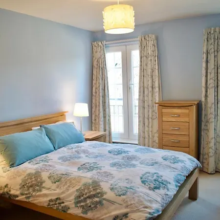 Beautiful 2 Bedroom 2 Bathroom Apt Εδιμβούργο