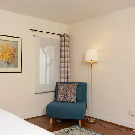 Holiday home Luxury Morningside With Patio Edinburgh
