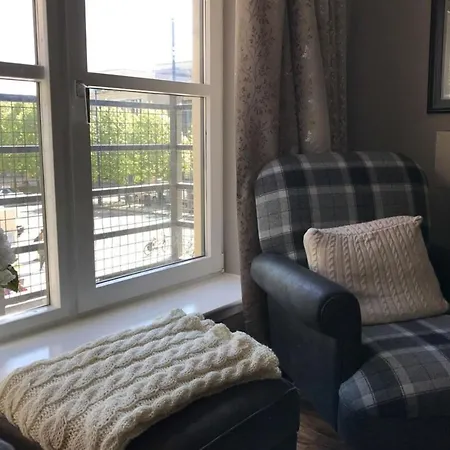 Beautiful Royal Mile Apartment *