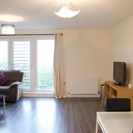 Large And Modern 2 Bed 2 Bath Apartament Edynburg