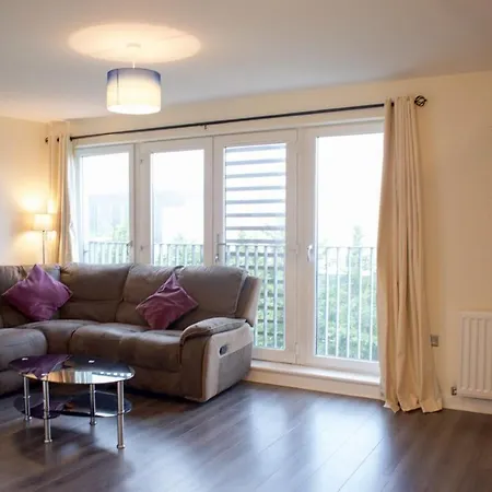 Apartament Large And Modern 2 Bed 2 Bath *
