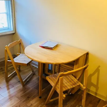 Modern Studio On Royal Mile Great For Castle Apartment