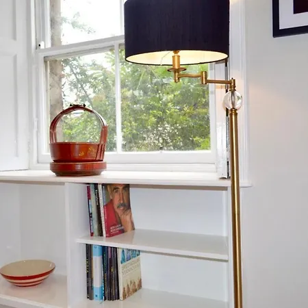Stylish City Centre - Sleeps 3