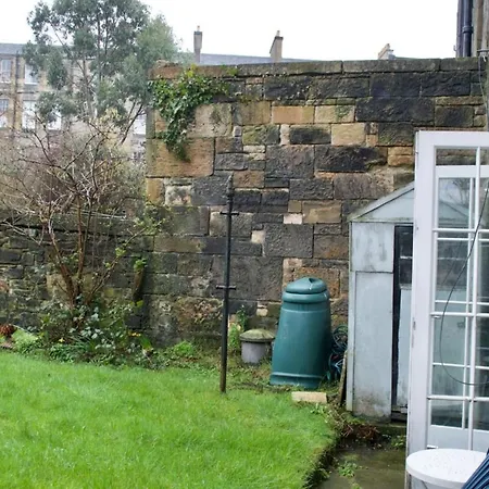 Stunning 3 Bedroom City Centre *