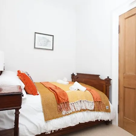 Traditional Luxury Sleeps 10 Guests Appartement