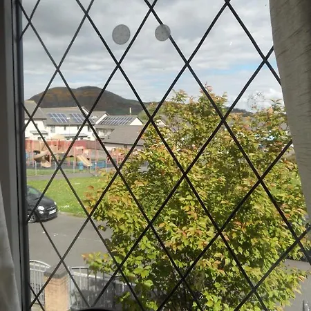 Ivy Niddrie Park Apartment Edinburgh